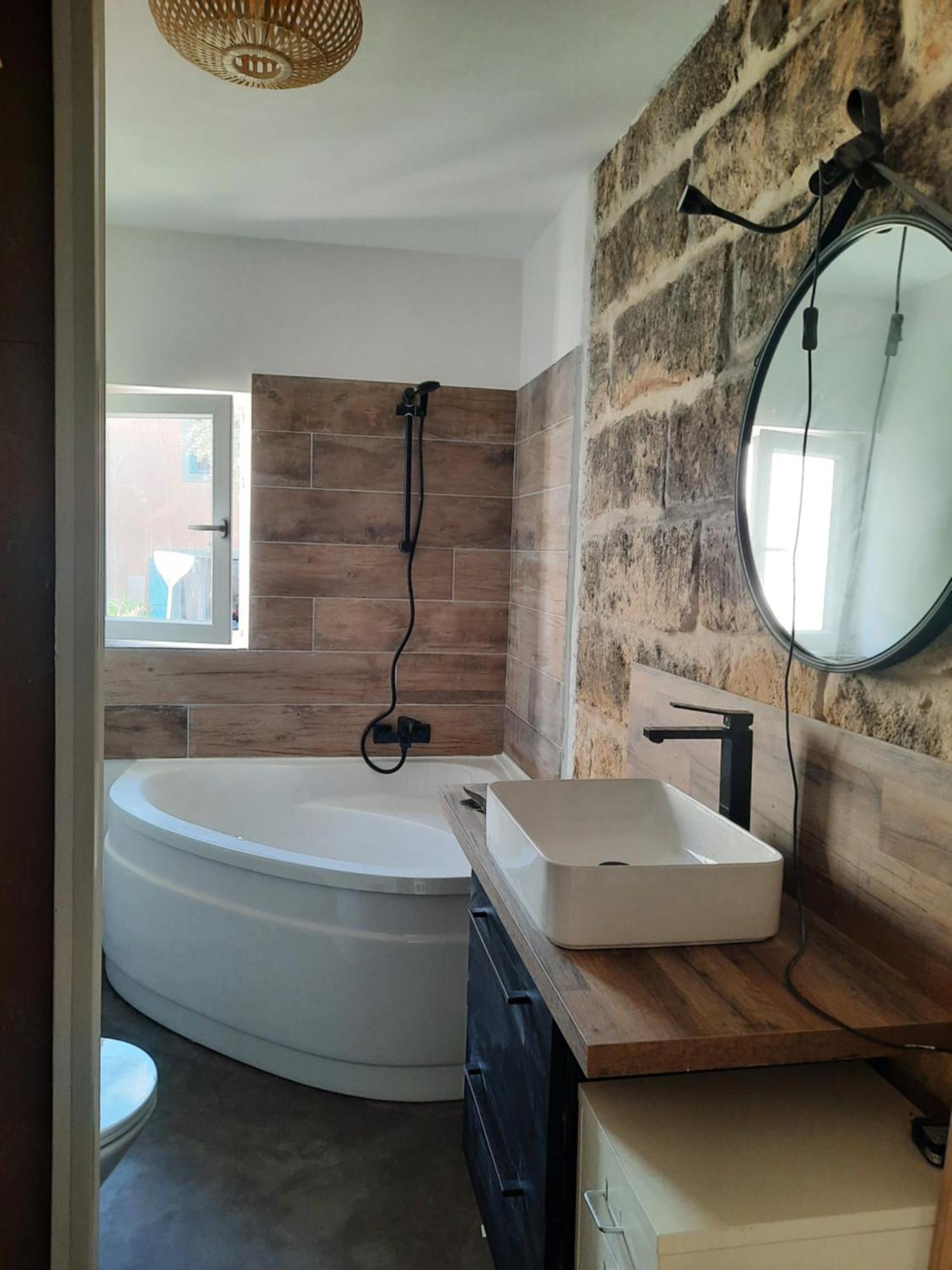 Chambres De Charme Chez L'Habitant Baillargues Ngoại thất bức ảnh
